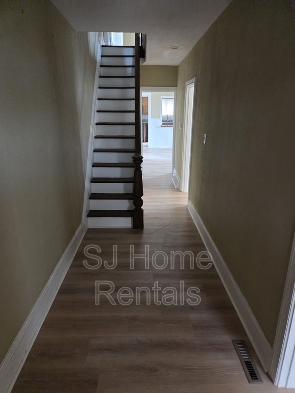 Foto del edificio - 649 Bordentown Rd