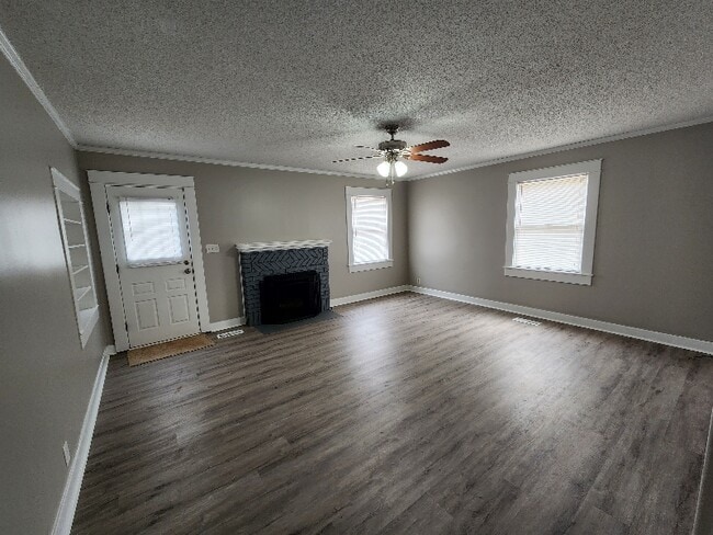 Foto del edificio - 2114 Buttermilk Rd