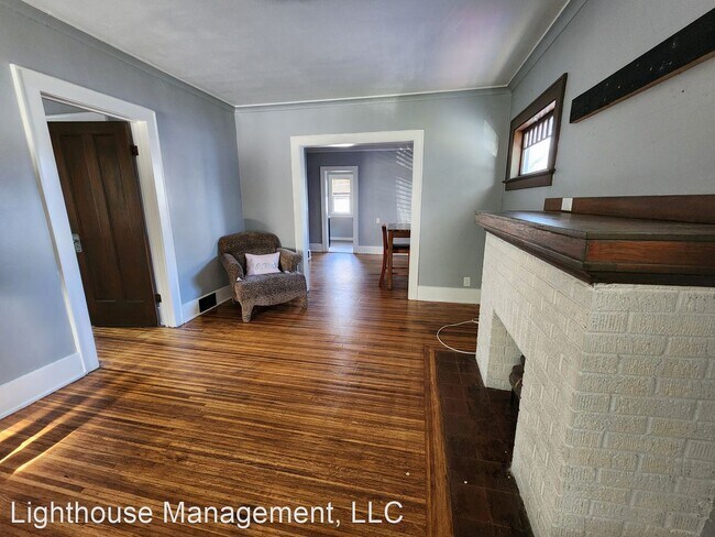 Building Photo - 3 br, 1 bath House - 106 Mohawk St.