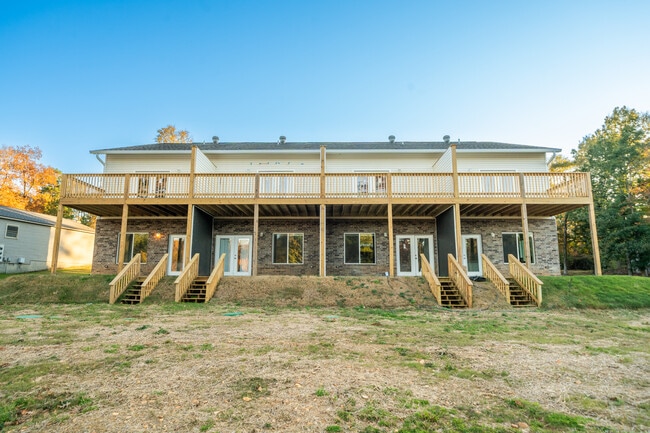 Foto del edificio - 167 Pebble Beach Pl