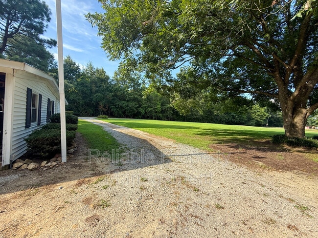 Building Photo - 10586 NC-96
