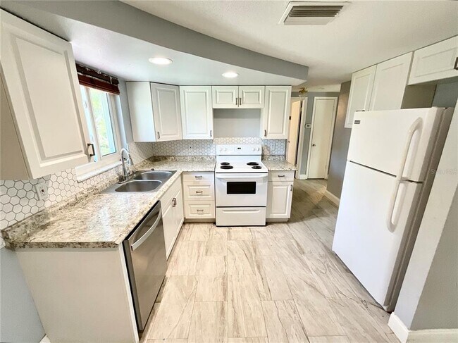 Foto del edificio - 9715 Gray Fox Ln