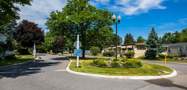 Building Photo - 49708 Au Lac Dr W