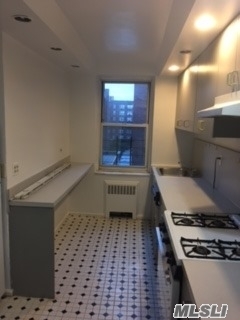 Building Photo - 76-10-76-34 34th Ave