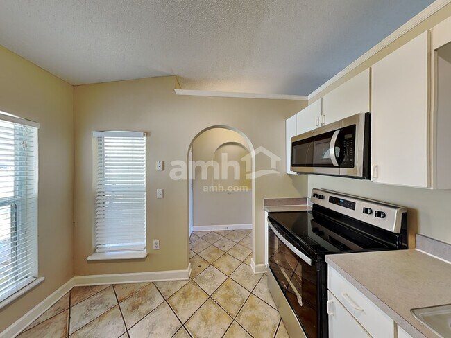 Foto del edificio - 4310 Stonefield Dr