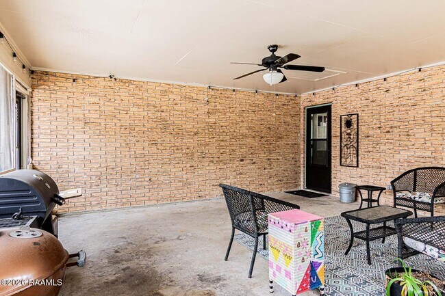 Foto del edificio - 1055 Eddie Ray Rd