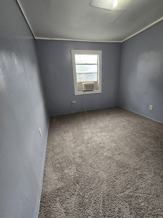 Bedroom2 - 2079 Tuskegee Rd