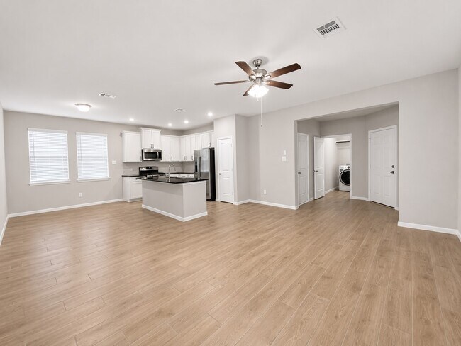 Building Photo - 23026 Opal Fire Ct