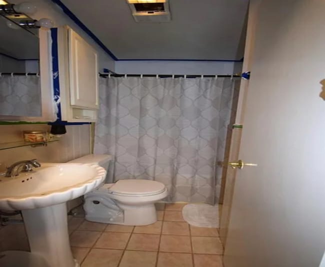 Foto del edificio - 6921 Taylor Rd