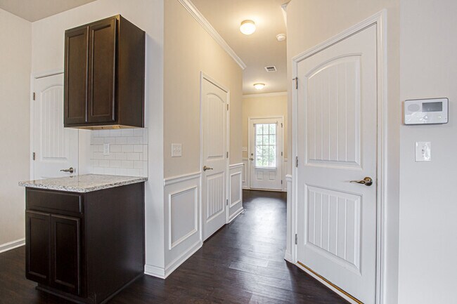 Building Photo - 3280 Garden Glade Ln