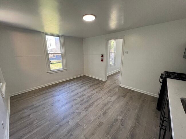 Foto del edificio - 2921 W 6th St