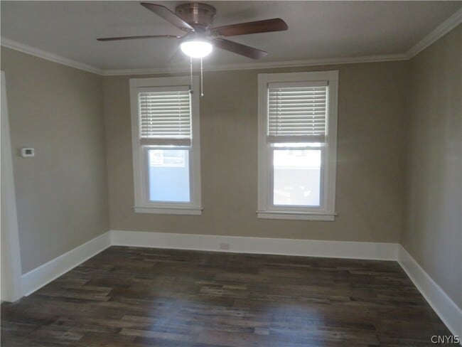 Building Photo - 308 Hartford Pl