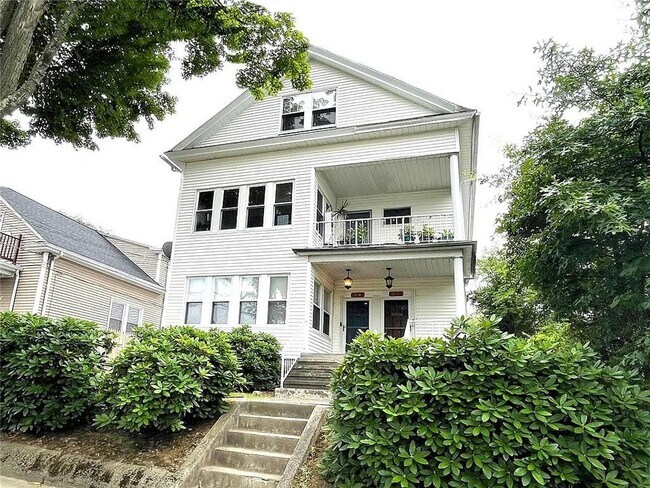 Building Photo - 64 Lindy Ave