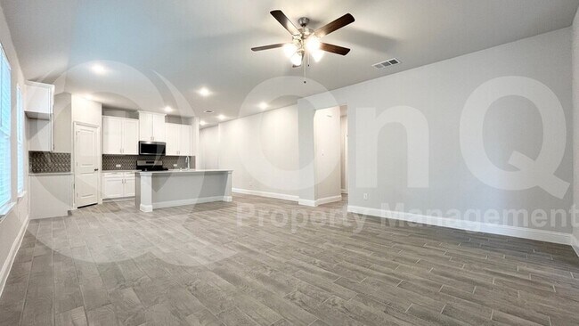 Building Photo - 1733 Barnwood Trce