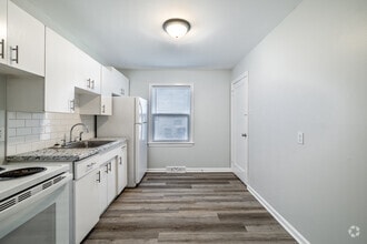 Building Photo - Meadowlark Apartments