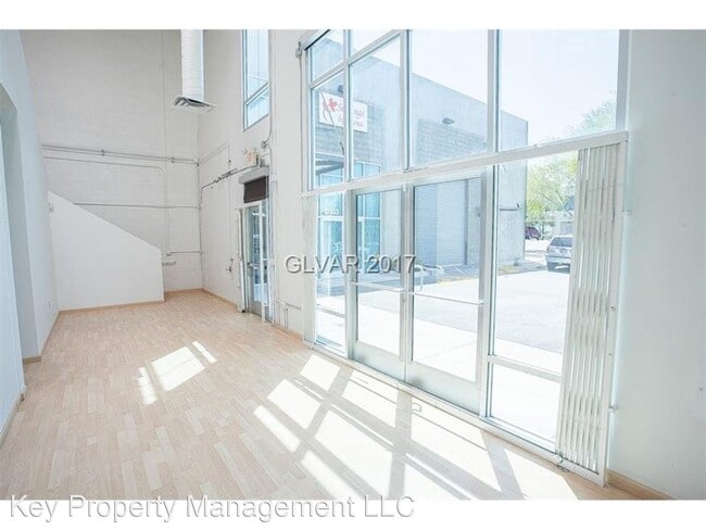 Building Photo - Studio, 1.5 bath House - 4090 E. Post Rd #D-2