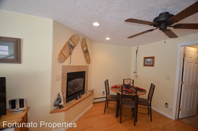 Building Photo - 1 br, 1 bath House - 9 Yacht Club Condos 4...