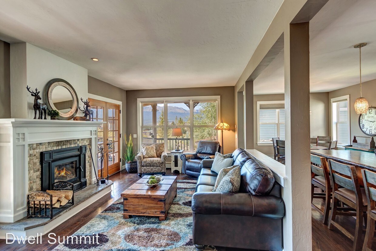 890 Airport Rd, Breckenridge, CO 80424 Room for Rent in Breckenridge