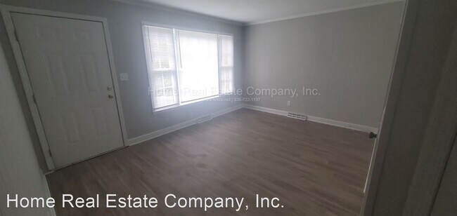Foto del edificio - 3 br, 1.5 bath House - 730 Laurel Street