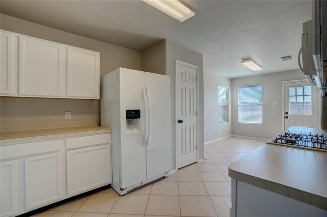 Building Photo - 21518 Sunrise Brook Ln