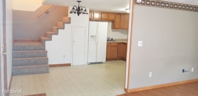 Building Photo - 2 br, 1 bath Apartment - 439 Carlisle St
