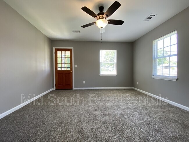 Building Photo - 2616 Deadrick Ave