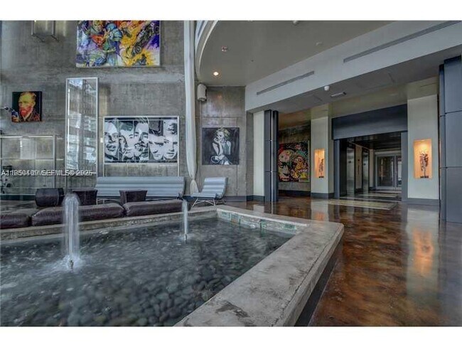 Foto del edificio - 690 SW 1st Ct