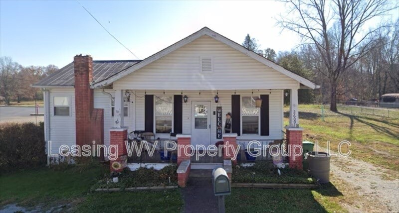 Foto principal - 2609 Main St