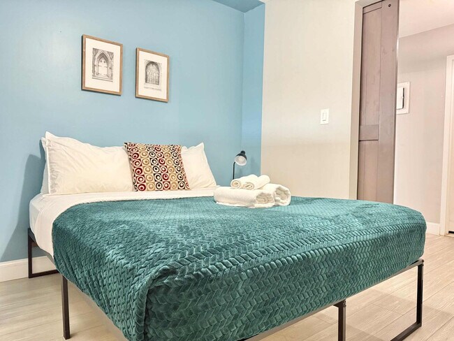 Foto del edificio - 215 Piedmont Ave NE