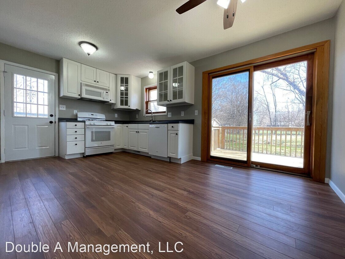 Primary Photo - 3 br, 1 bath House - 914 Gilbert St.