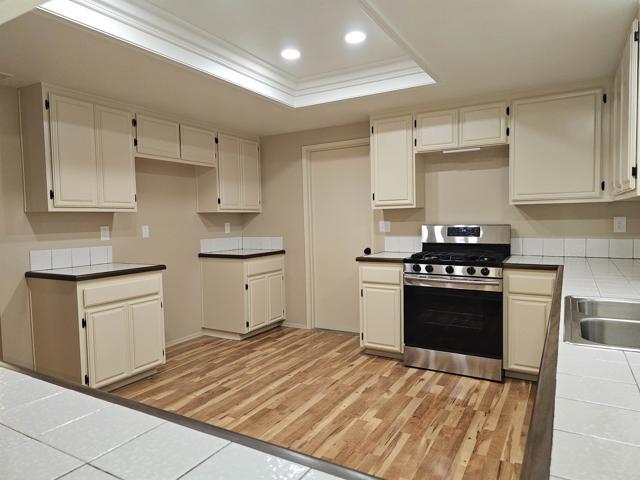 Foto del edificio - 1505 Surrey Ct