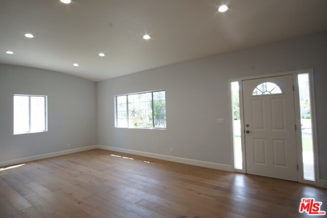Foto del edificio - 830 3rd Ave