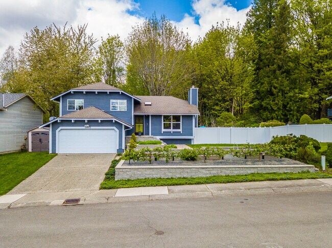 Photo - 11002 NE 135th Pl House