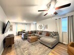 Foto principal - Stunning Remodeled Home with Modern Upgrades!