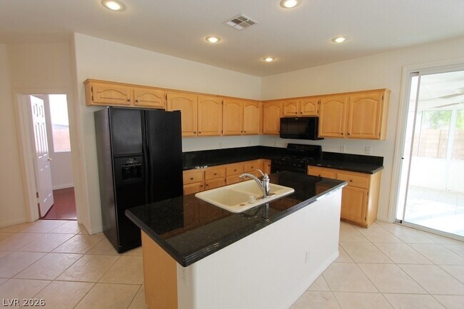 Foto del edificio - 8247 Azure Shores Ct