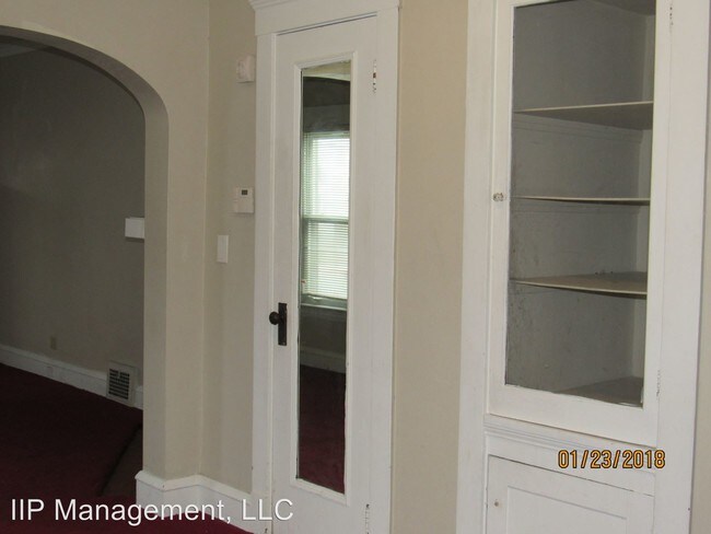 Building Photo - 5006 Burger Ave