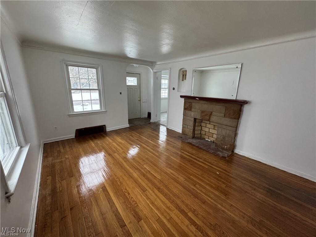 3678 W 140th St Cleveland, OH 44111 – photo 5