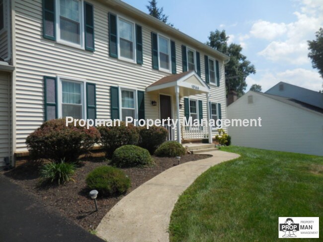 Building Photo - 10166 Yorktown Way