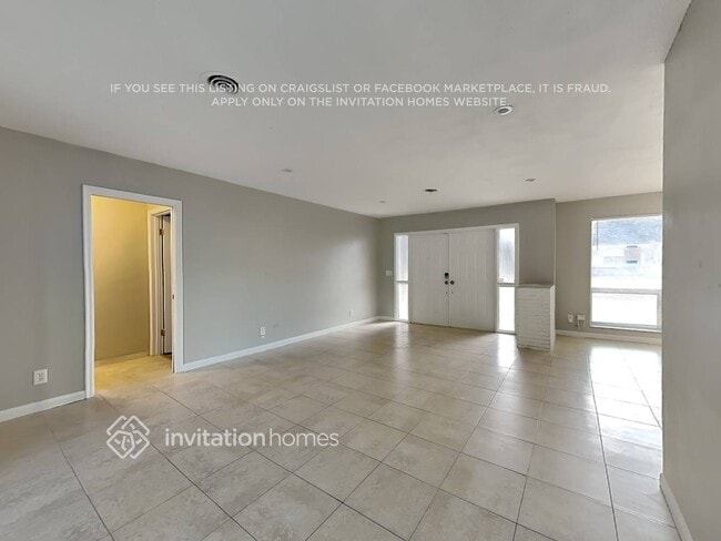 Building Photo - 5301 Polk St