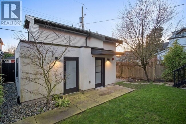 Building Photo - 2732 Turner St