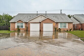 Building Photo - 602 Welston Cir