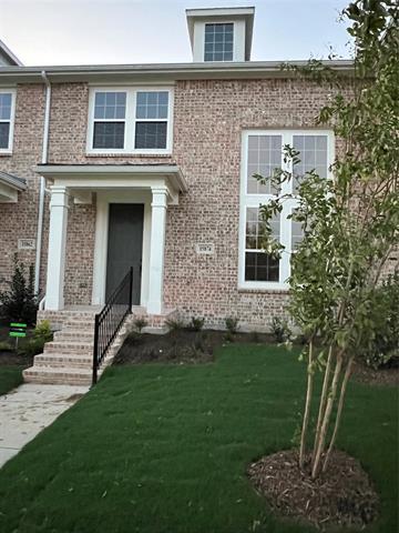 Building Photo - 15874 Smoketree Ln