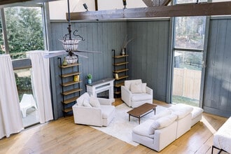 Building Photo - 24 Morningside Dr S