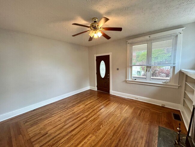 Foto del edificio - Norwood - Lovely, clean quiet 3bed in side by side duplex