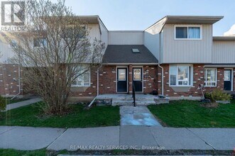 Building Photo - 100 Brownleigh Ave