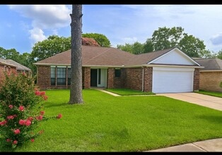 Building Photo - 5618 Village Arbour Dr