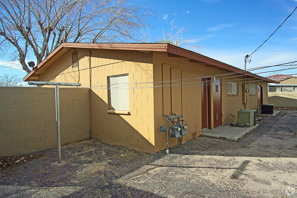 Foto del edificio - 4010 W Baldwin St