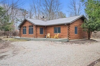 Building Photo - 7985 Brookside Dr