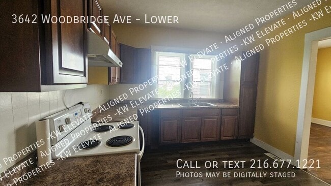 Building Photo - 3642 Woodbridge Ave