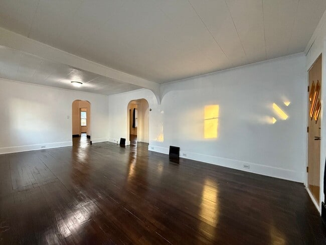 Building Photo - Three Bedroom Home in Muskegon